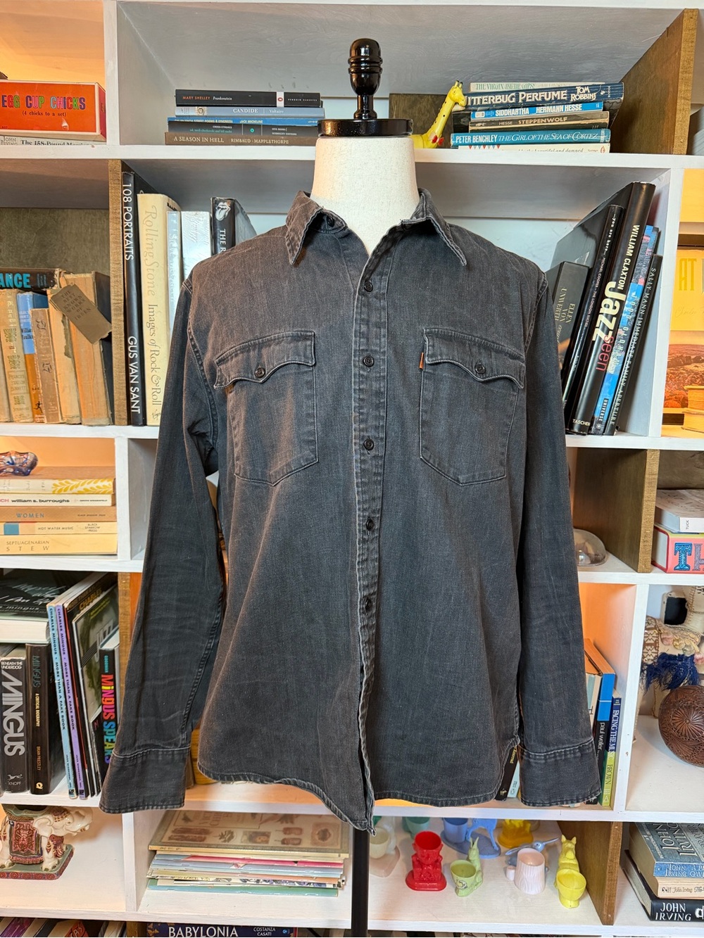 Levi's Washed Black Long-Sleeve Button-Down Shirt